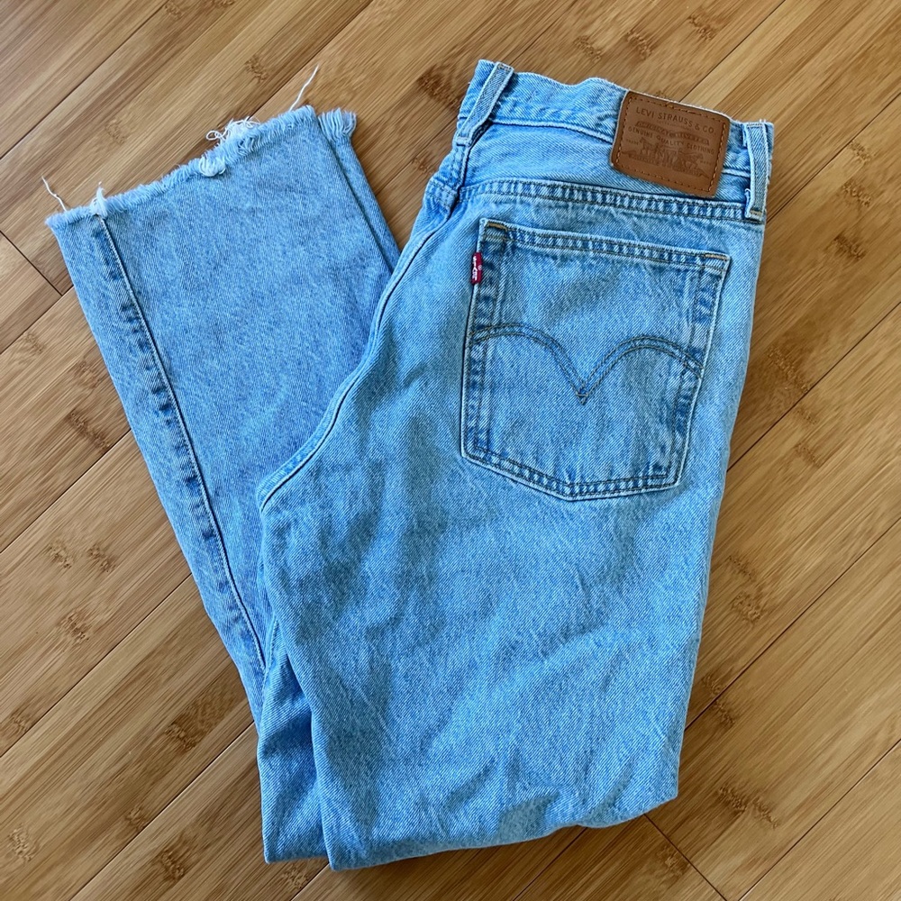 Levi’s Wedgie Straight Fit Jeans Light Wash